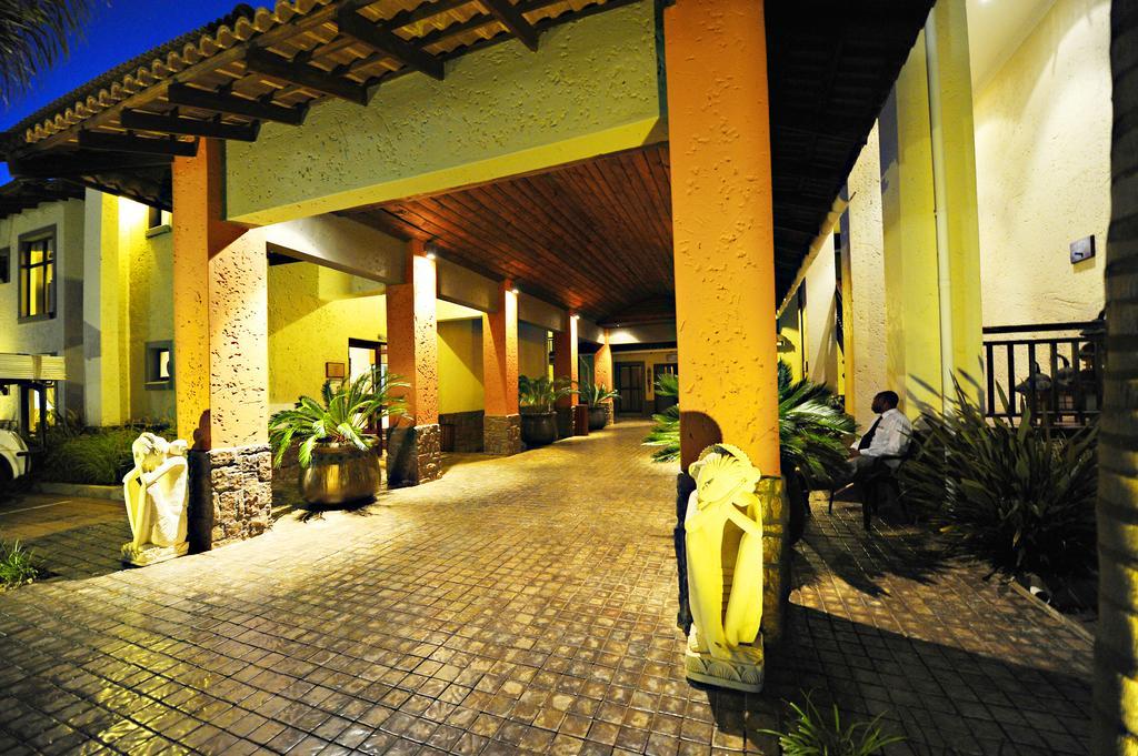Villa Bali Luxury Guesthouse 블룸폰테인 외부 사진