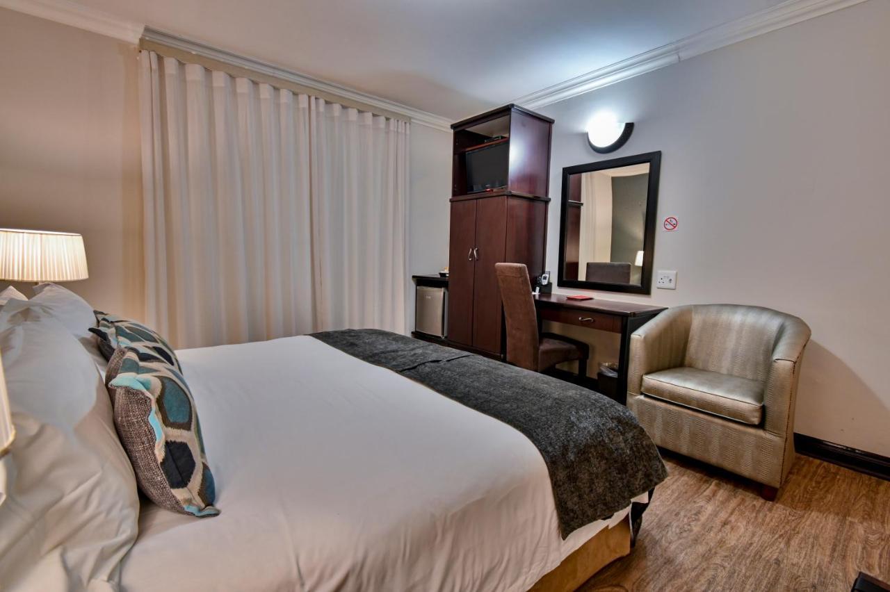 Villa Bali Luxury Guesthouse 블룸폰테인 외부 사진